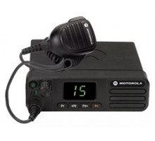 Motorola DM4400E MBAR307D, радиостанция 136-174 МГц (MDM28JQC9VA2_N)