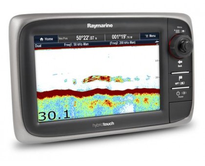 Raymarine e7D (no chart)