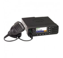 Цифровая автомобильная радиостанция MotoTRBO DM4600